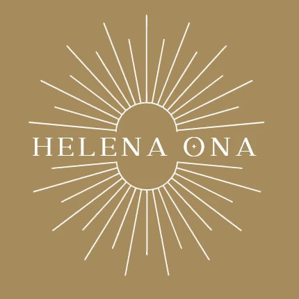 Helena Ona, accueil